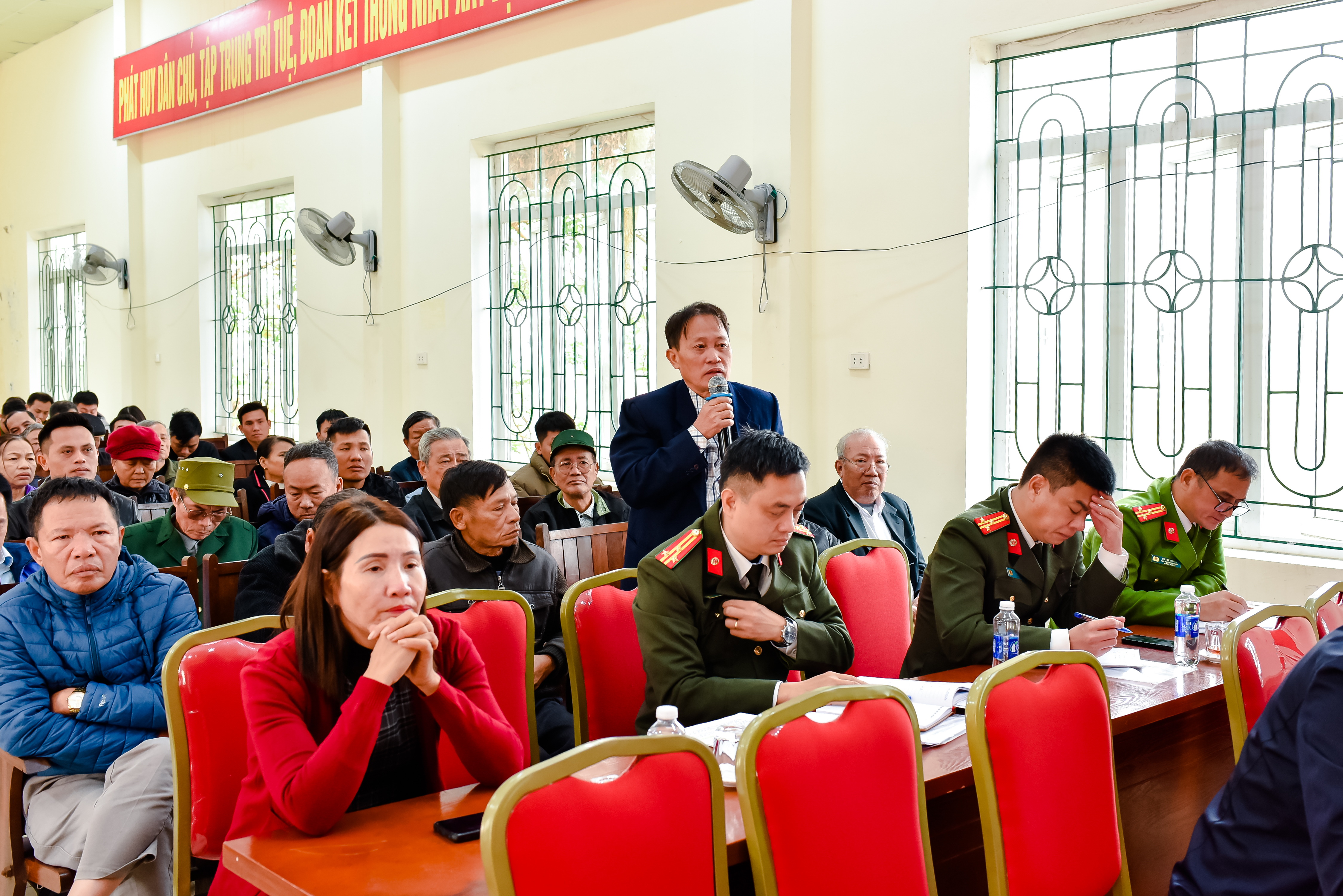 Các hành vi bị nghiêm cấm mua bán người